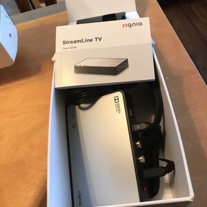 StreamLine TV Media Streamer - Silver